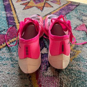 Vaporflys 1% mens 8.5 womens 10.5